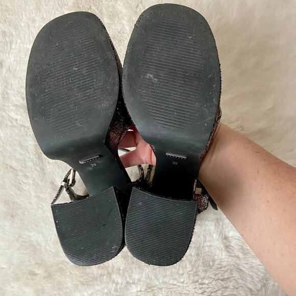 Topshop Silver Platform Heels - Picture 2 of 8